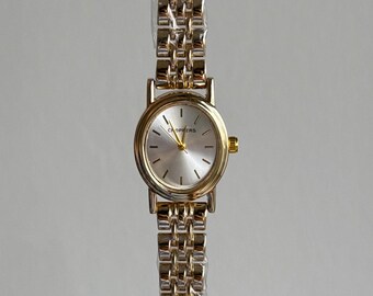 Vintage Acqua Quartz Classic Womens Womans Gold Round Analog  display picture 2