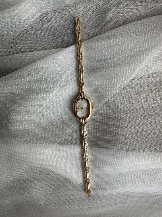 Vintage Style Gold Oval Watch, Elegant Minimalist Wristwatch