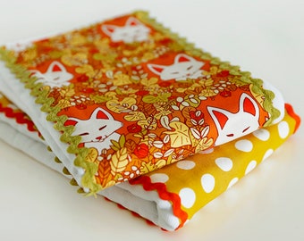 Boutique burp cloth set with rick rack trim - Retro fox and polka dot prints