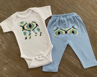 Pug dog baby one-piece and pant set in retro blue and green print - Size 0-3 mos