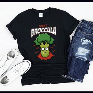 Halloween vegano / Conte Broccula / Costume divertente da amante dei vampiri con i broccoli / Vegetariano / Verdura / Maglietta / Canotta / Felpa / Felpa con cappuccio