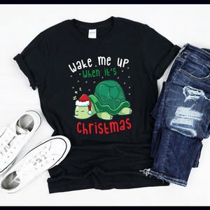 Maak me wakker als het kerst is | Slapende schildpad met kerstmuts | Schildpad | T-shirt slaapdroom dutje | Tanktop | Sweater | Hoodie