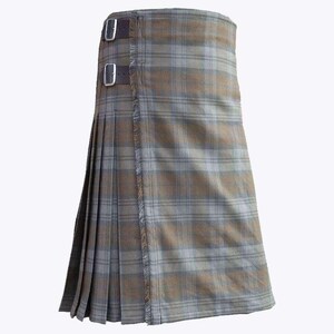 Handmade Black Watch Tartan Kilt: 16 oz, 8 Yard Scottish Kilt