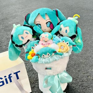 Kawaii Hatsune Miku Plüsch Strauß, Anime Liebhaber Geschenk Bild 3