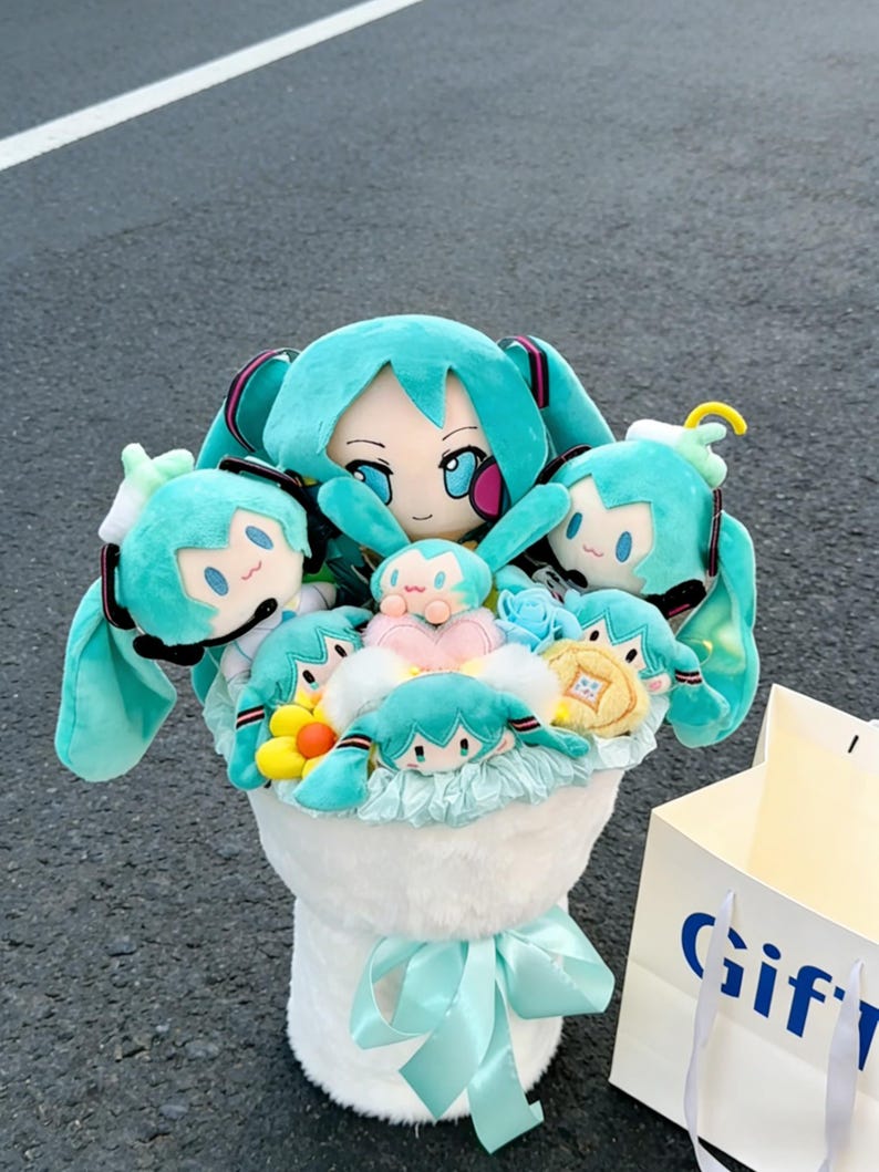 Kawaii Hatsune Miku Plüsch Strauß, Anime Liebhaber Geschenk Bild 4