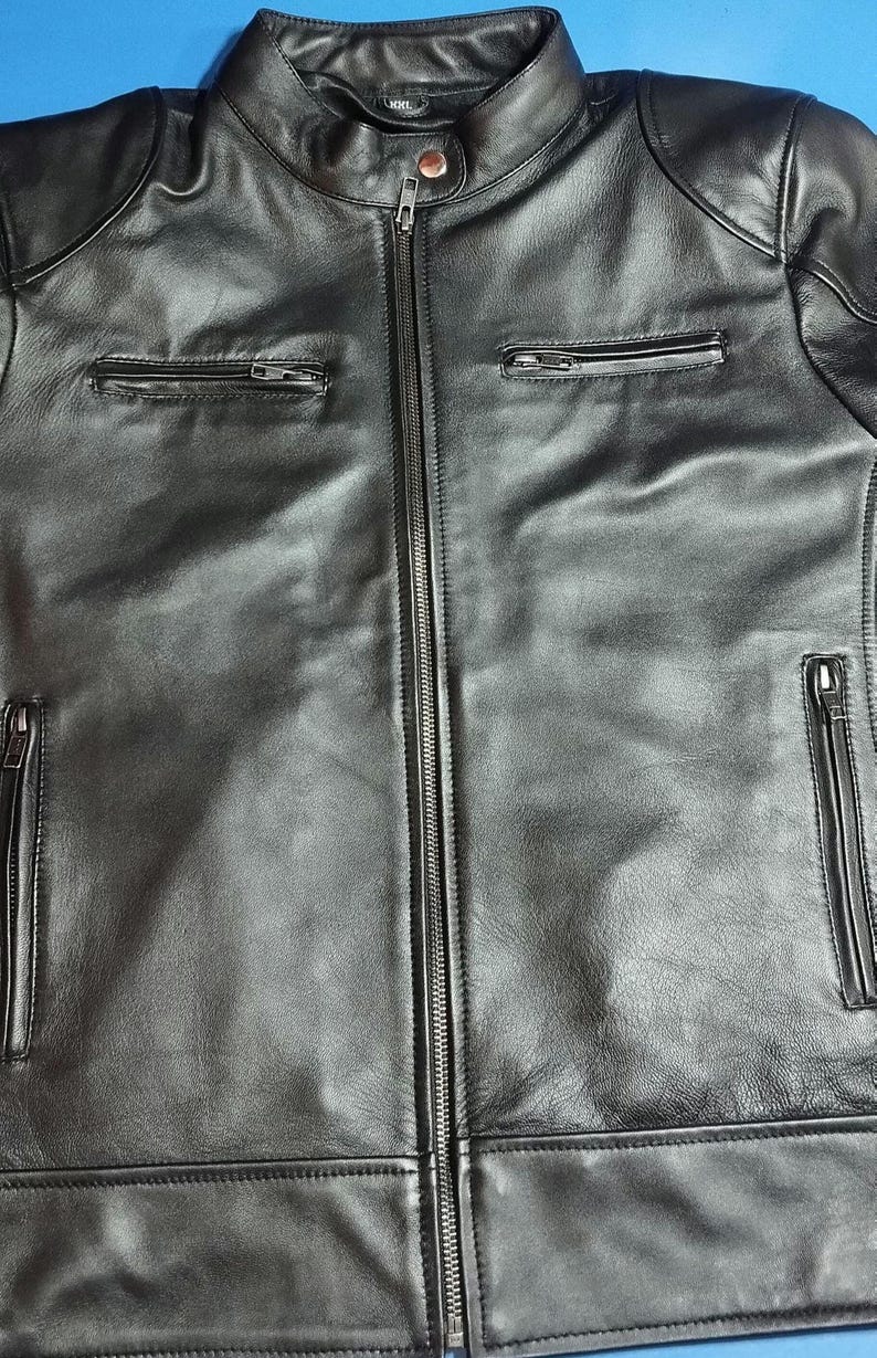 Handgjord svart äkta fårskinnsjacka i bikerstil för kvinnor bild 4