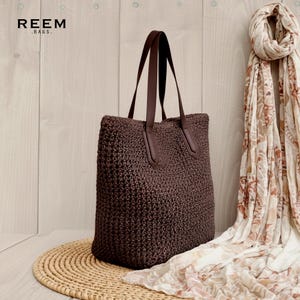 large capacity straw hobo bag for beach vacation summer shoulder bag