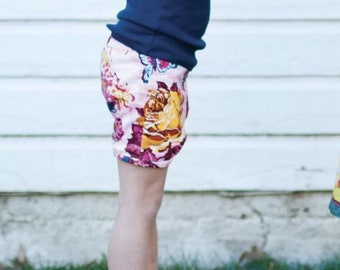 SAMPLE Girls Knicker Shorts, Classic Girls Banded Shorts, Vintage Knickers, Designer Kids, Girls Velveteen Bottoms, Handmade Pants, Size 4