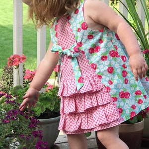 SAMPLE Girls Ruffle A-Line Dress, Girls A-Line Jumper, Girls Ruffle Front Dress, Preppy Girls Dress, Vintage Girls, Dainty Darling Size 4