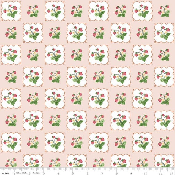Summer Picnic Tablecloth - Pink - The Cottage Mama - Riley Blake Designs