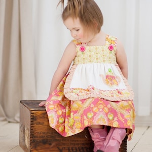PDF Dress Sewing Pattern for Girls, Classic Retro Vintage Style Clothing - Charlotte Apron Dress