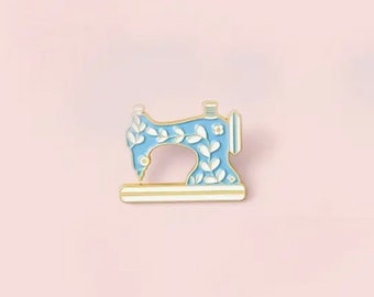 Enamel Sewing Pin, Sewing Machine Brooch, Gift for Quilters, Sewing Gifts, Vintage Sewing Machine Pin, Teal Blue Enamel Pin