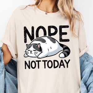 T-shirt pour chat, couleurs confort, non aujourd&#39;hui, t-shirt graphique drôle paresseux pour les introvertis, cadeau pour les amoureux des chats, t-shirt anti-humain
