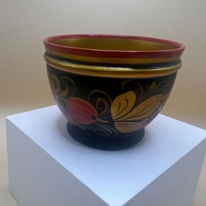 Vintage Hand-Painted Russian Folk Art, Khokhloma Bowl, Black & Gold Floral Wood Cup, Traditional Glossy Lacquerware Decor, Red Berries
