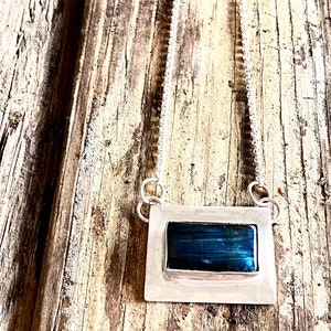 Sterling Silver and Labradorite Pendant Necklace image 3
