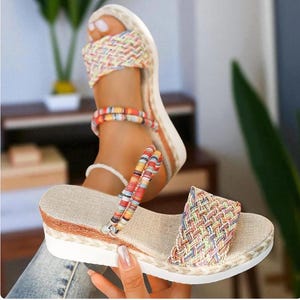 Sandales compensées bohèmes pour femmes - Espadrilles colorées à plateforme tressée avec bride à la cheville, chaussures d&#39;été à la plage, claquettes confort décontractées