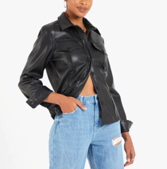 Camicia da donna in vera pelle di agnello nera fatta a mano