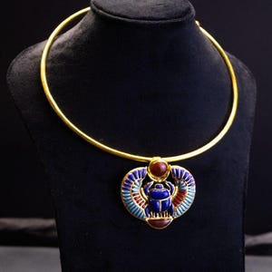 Gorgeous Egyptian amulet of the Gemstones scarab - Made In Egypt