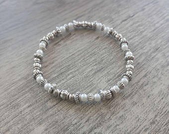 Handmade Bracelet | Silver | Pearl | Gift