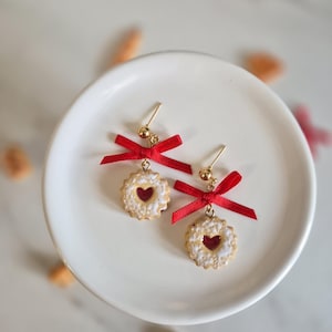 Linzer Cookie Earrings| Polymer clay earrings