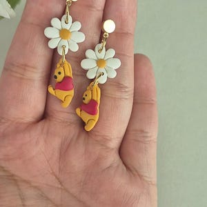 Winnie the Pooh Floral earrings