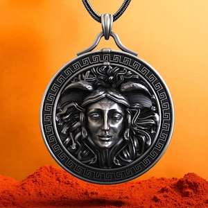 Sterling Silber Medusa Anhänger Halskette - Griechische Mythologie Amulett