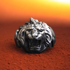 Sterling Silver Lion Ring, Men&#39;s Bold Statement Ring, 925 Silver Lion Head Jewelry, Handcrafted Animal Ring, Unique Gift for Him