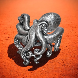 Octopus Ring 925 Sterling Silver, Realistic Tentacle Sea Creature Ring, Handmade Nautical Jewelry for Men, Ocean Inspired Statement Gift