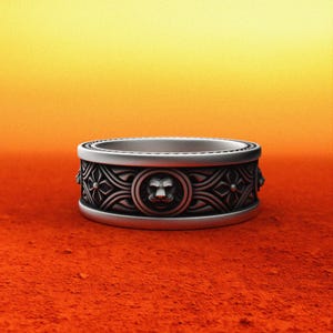 Lion Head Sterling Silver Ring, Men&#39;s Bold Animal Band, Gothic Style Wedding Band, Intricate 925 Silver Ring for Him, Unique Gift Idea