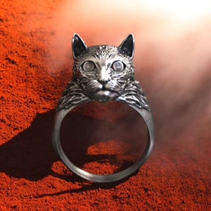Handmade Sterling Silver Cat Head Ring: Gothic Feline Jewelry