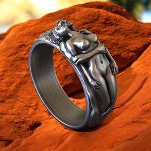 Lovers Embrace Ring, Romantic Silver Ring, Artistic Handmade Jewelry, Passionate Couple Ring, Unique Anniversary Gift