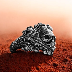 Sterling Silver Demonic Skull Ring: Gothic Horned Devil Biker Jewelry