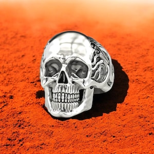 Sterling Silver Skull Ring, 925 Silver Skeleton Head Ring for Bikers, Gothic Tribal Skull Jewelry, Men’s Punk Rock Statement Ring