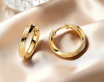 Twisted Hoop Earrings, Gold Hoop Earrings for Women, Textured Huggie Earrings, Everyday Hoop Jewellery Gift for Her, Minimal Gold Earrings