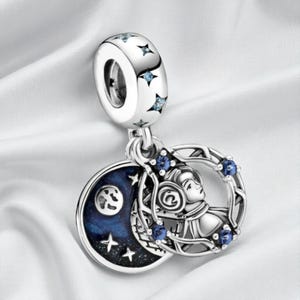 Star Wars Princess Leia Double Dangle Charm, Collectable Gift for Her, Fits On Pandora Bracelet