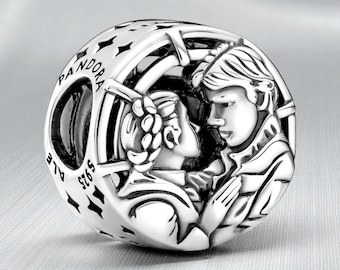 Star Wars Han Solo & Leia Charm, Iconic Galactic-Inspired Accessory, Perfect Gift for Star Wars Fans, Fits On Pandora Bracelet
