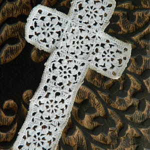 Hand made crochet cross bookmarks gift for book lovers