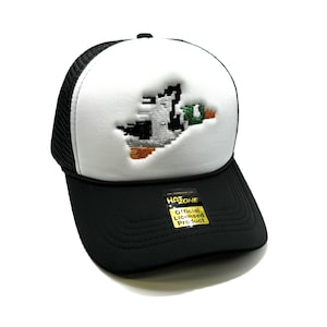 Duck Hunt XL Mesh Trucker Snapback (White/Black)