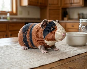 Tricolor Guinea Pig Crochet Pattern PDF | Realistic Life Size Cavy Amigurumi, Advanced Crochet Animal Pattern Download