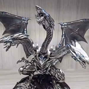 Figura de estatua iluminada de PVC inspirada en Blue Eyes Ultimate hecha a medida, juguete para exhibición en estante de computadora