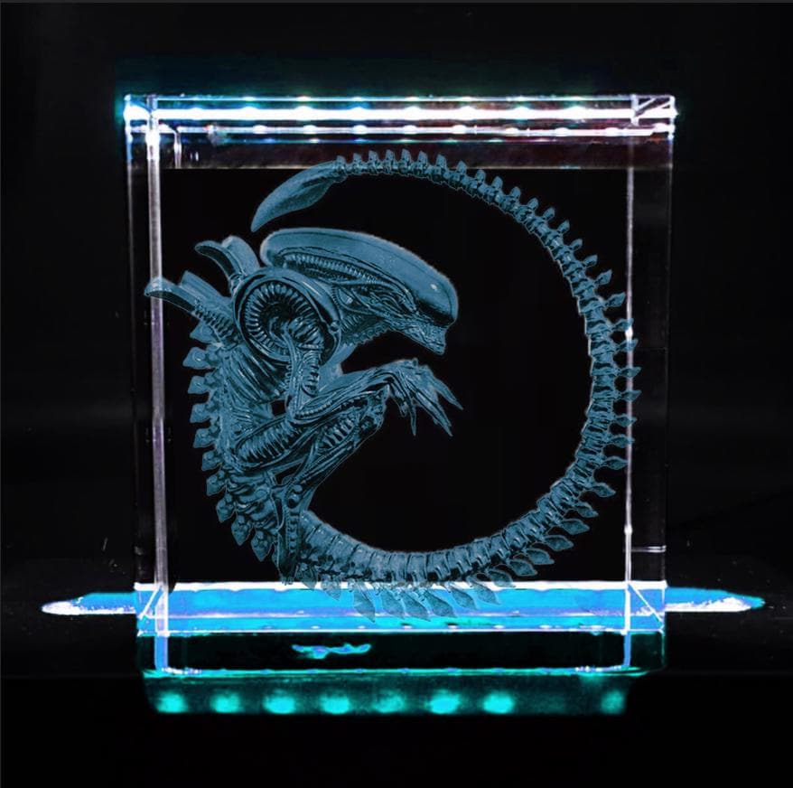 Custom Made - 3D Alien Xenomorph LED Laser Engraved Color Changing