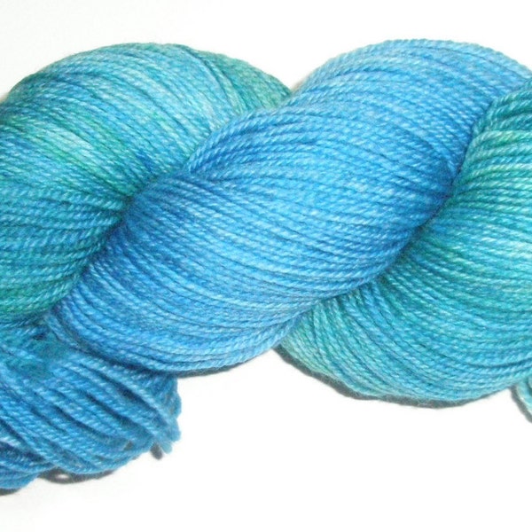 Superwash Merino, Fingering Weight Yarn  - Scarab