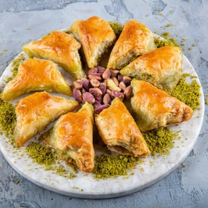 Traditional Turkish Sobiyet Baklava, Pistachio & Clotted Cream Filled, Handmade Daily Fresh Dessert, Fast International Shipping, Gourtmet
