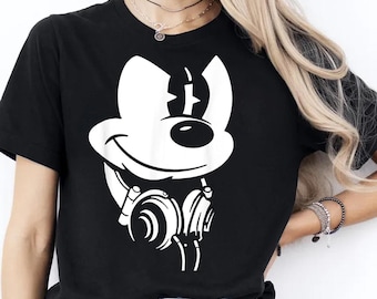 Disney Mickey Mouse Headphones Shirt, Retro Disney Cartoon Tee, Family Matching Shirt, Disneyland & Disney World Vacation Outfit Tee.