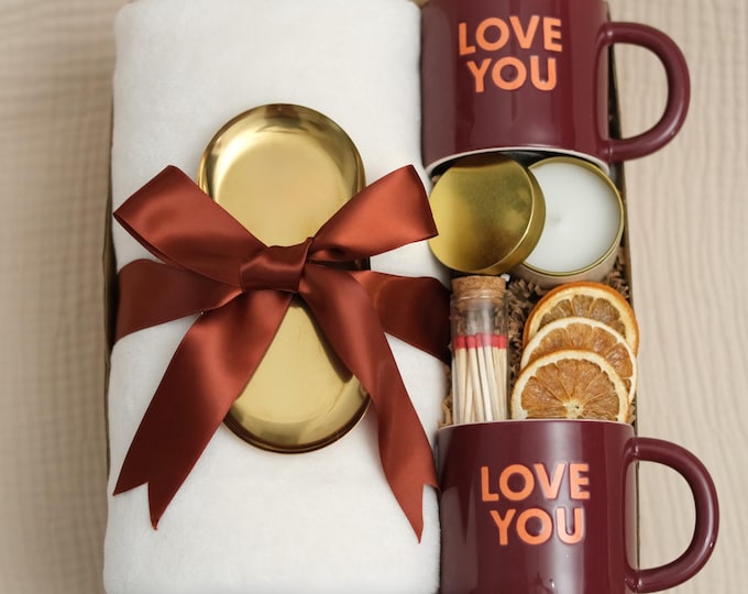 Housewarming Gift Box – New Home Gift Basket, Thoughtful Welcome Home Present, Cozy First Home Gift Set