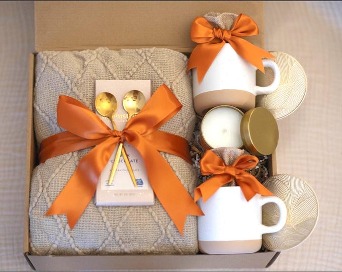 Cozy Fall Housewarming Gift Box – New Home Basket, Relaxation & Comfort Gift Set, Welcome Home Package