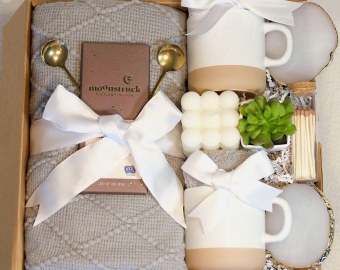 Realtor Closing Gift – Housewarming Gift Box for New Homeowners | Cozy Welcome Set | 25% Off Limited Time