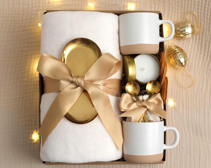 Luxury Housewarming Gift Box – Elegant New Home Gift Basket, Personalized Realtor Closing Present