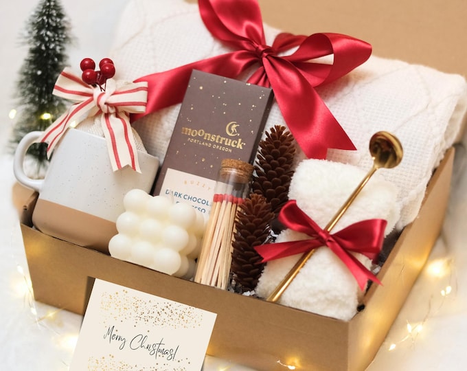 Cozy Christmas Gift Box – Holiday Care Package with Blanket, Mugs and Chocolate | Ships in 1 Day