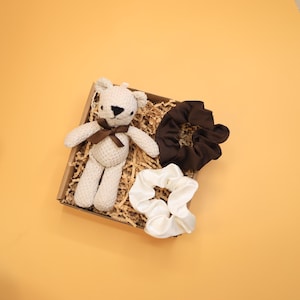 Friendship Gift Box – Thinking of You Package | Cheer Up Gift | Self Care Gift Basket for Friends
